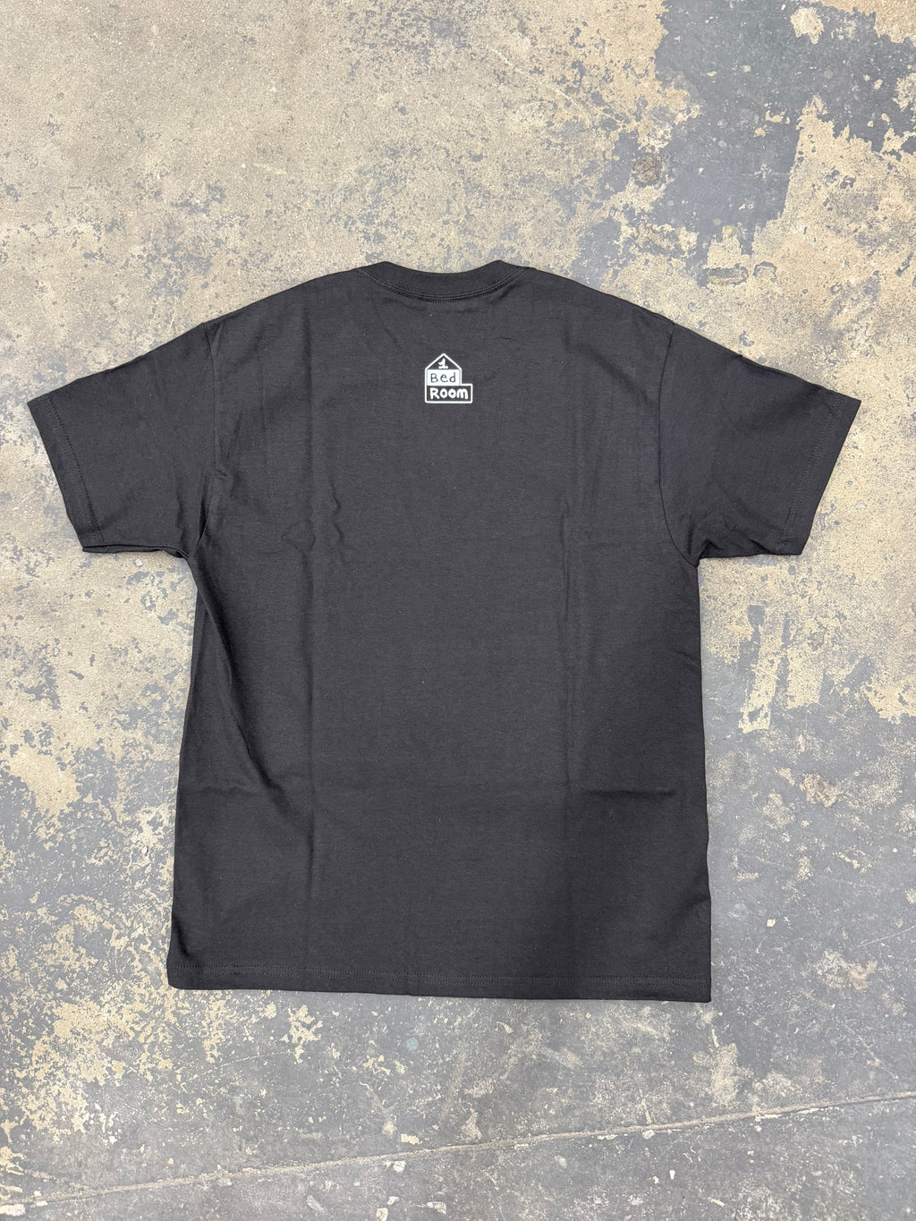 1bedroom dog Tee