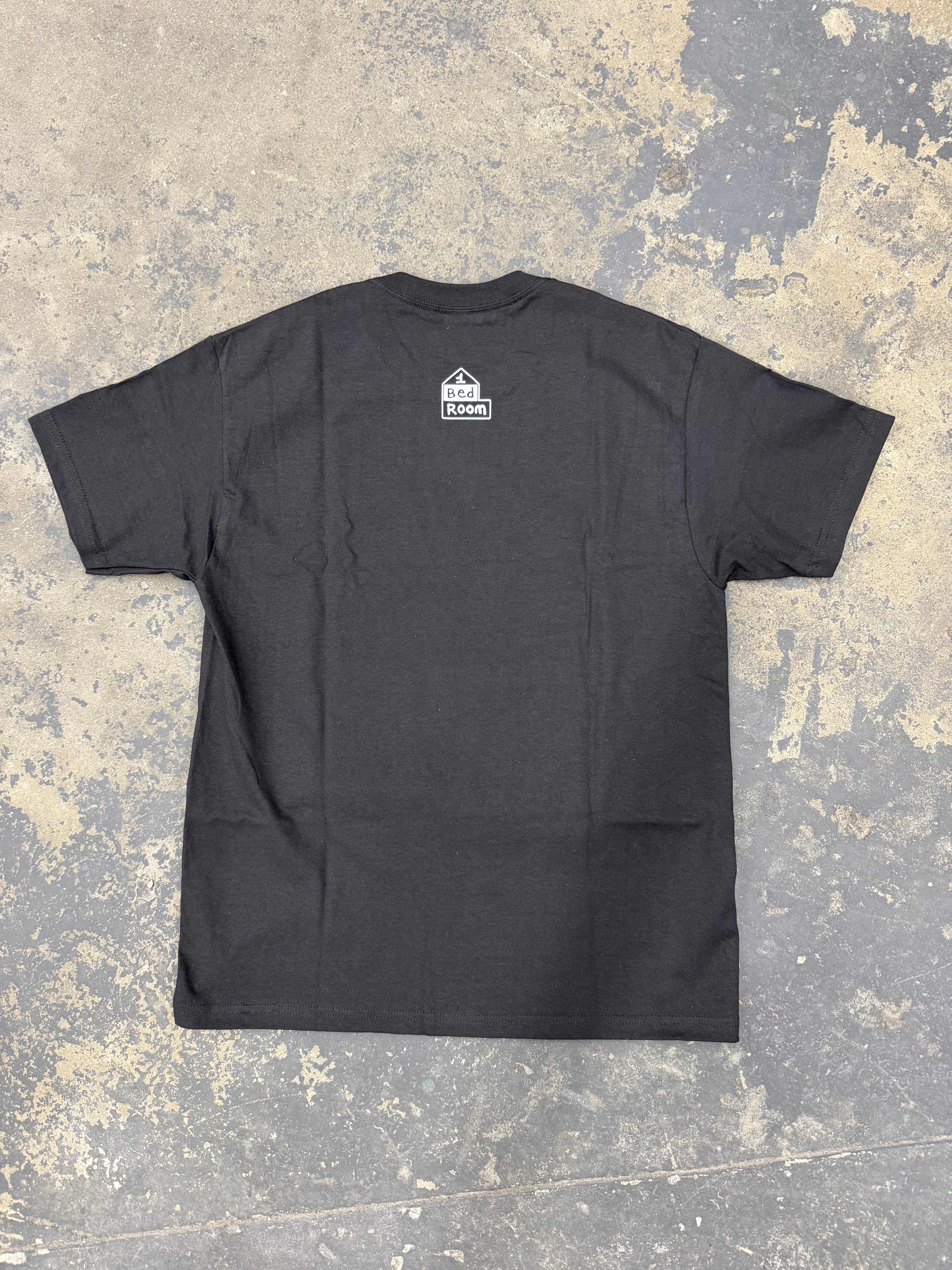 1bedroom dog Tee